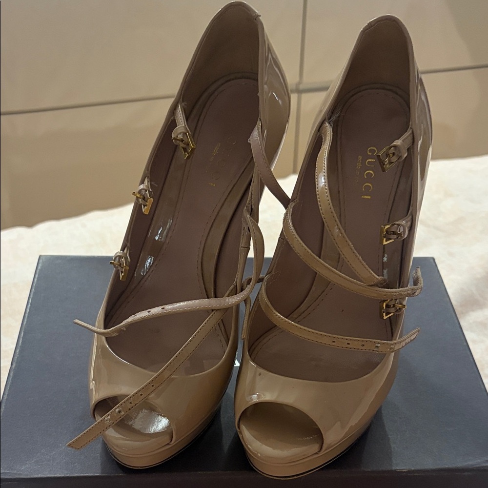 Patent Leather Platform Peep-Toe Pumps in Nude by Gucci - Picture 2 of 6